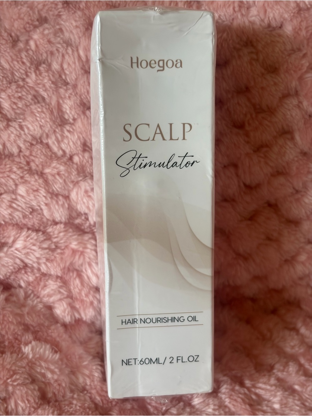 Hoegoa Scalp Stimulator Hair Nourishing Oil - White & Beige Packaging